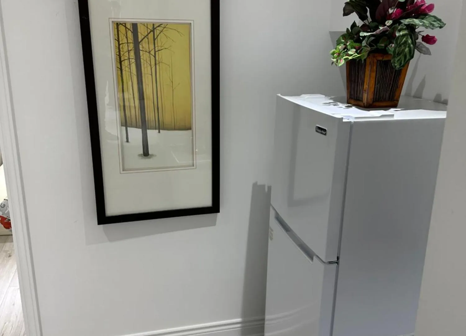 Maison d'hôtes Double Bedroom On Up Or 3 Bedrooms In Basement Near Eglinton Subway Station Toronto